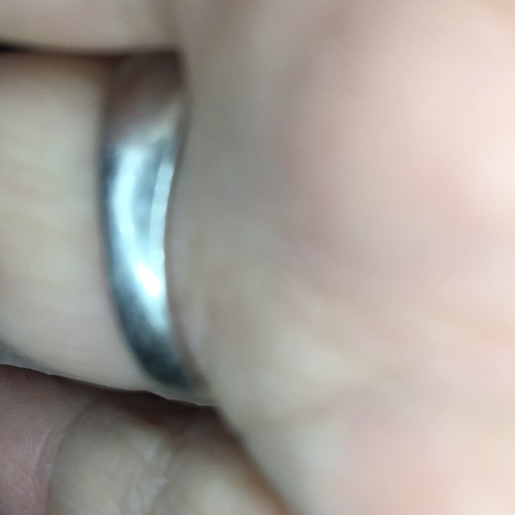 Ring - Picture 2 of 3
